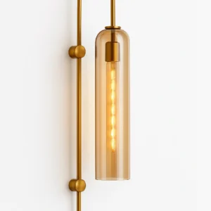 Modern manere wall light