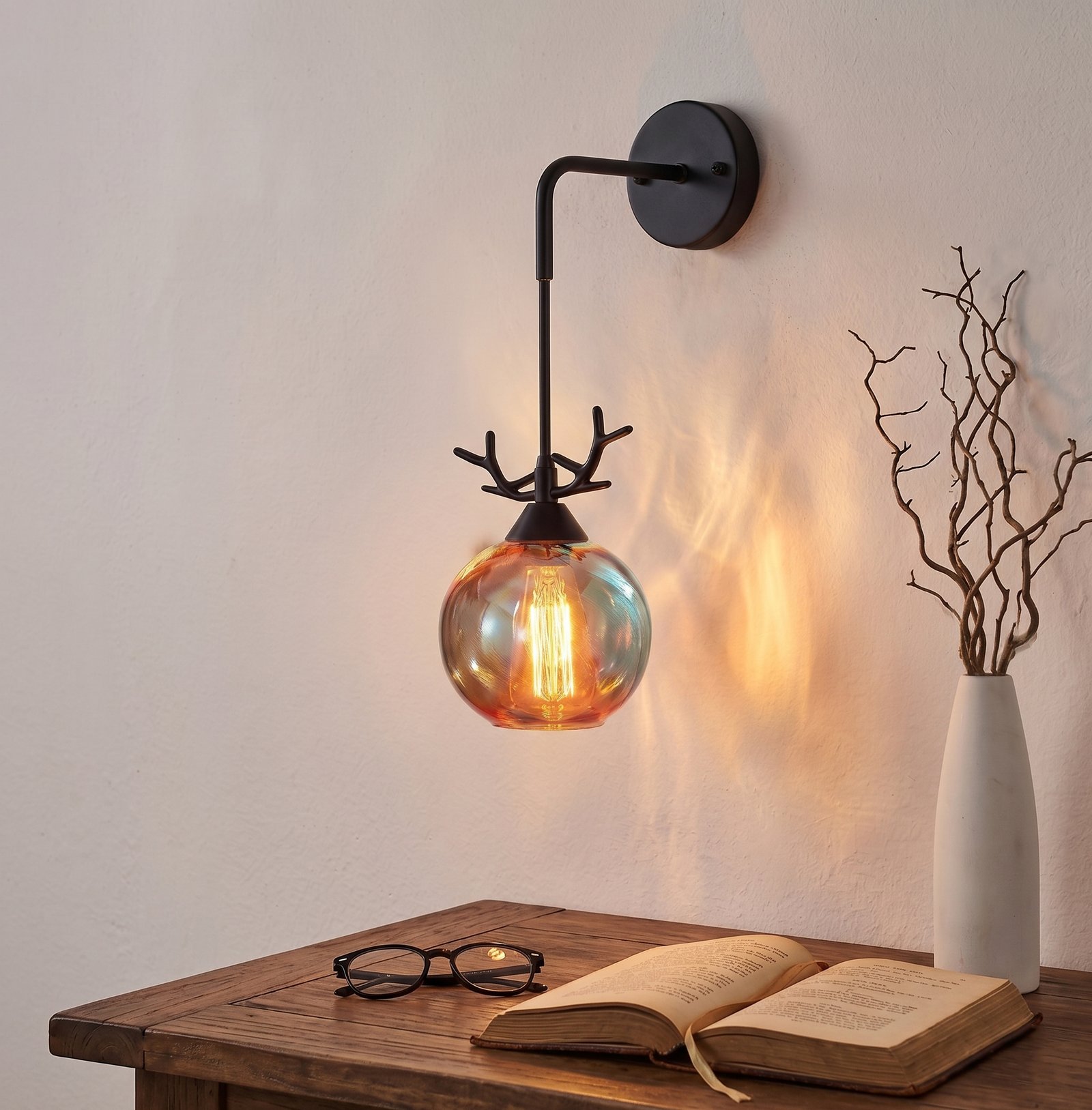 Gold & Black Decorative Wall Lamp - Image 4